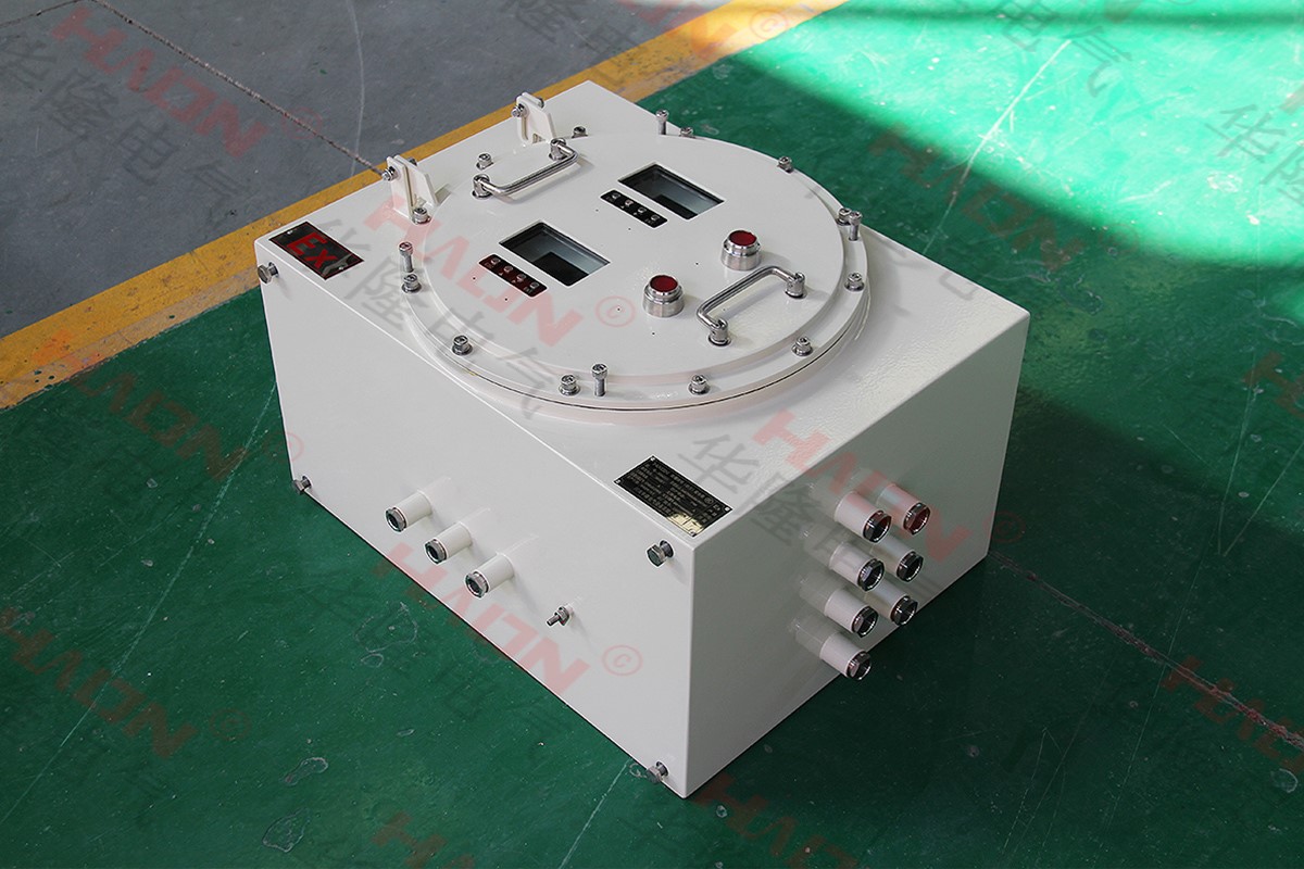 石油石化專用防爆配電箱